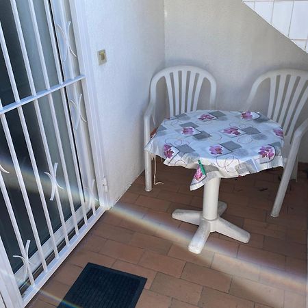 Studio Dans Un Endroit Calme Et Discret D Empuria Empuriabrava Eksteriør billede